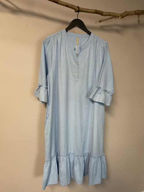 Cassiopeia Idara dress blå BM: S:125 M:130 L:140 XL:150 LG:110 Vejl.400,-