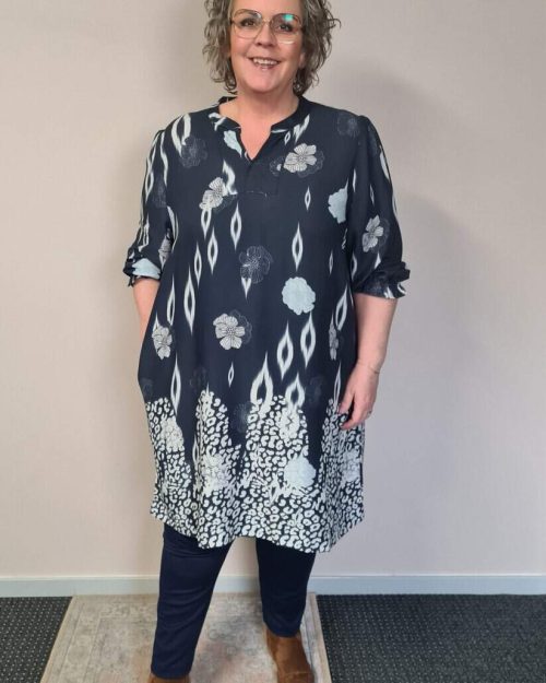 Cassiopeia Laurina Tunic Blue Combi M-Blomster.
