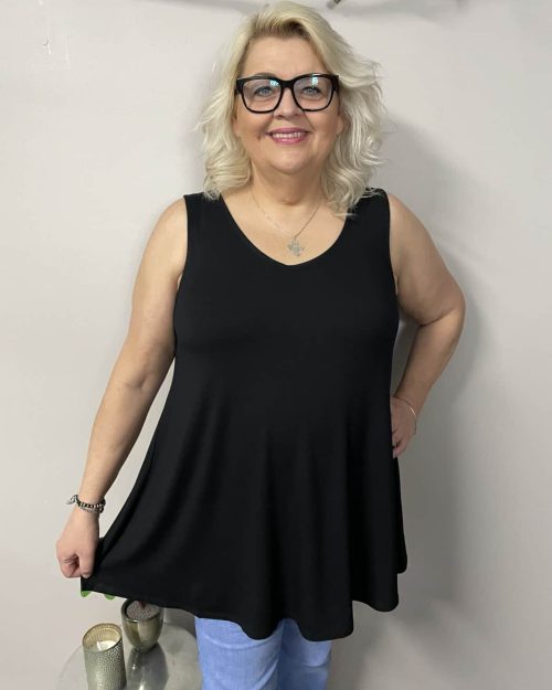 Wasabi Marla 1 Ærmeløs Top A-Form Sort BM: 42:115 44:120 46/48:130 50/52:140 54/56:150 Lg:85 Hf:165 Vejl.269,95