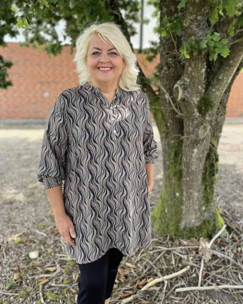 Vanting Tunic mocca/navy/sort combi BM: S:125 M:130 L:140 XL:150 Lg:95/100 Vejl.419,95