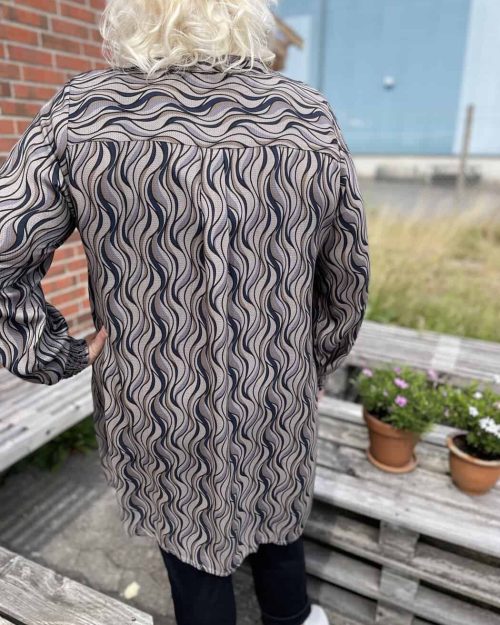 Alternative view of Vanting Tunic mocca/navy/sort combi BM: S:125 M:130 L:140 XL:150 Lg:95/100 Vejl.419,95