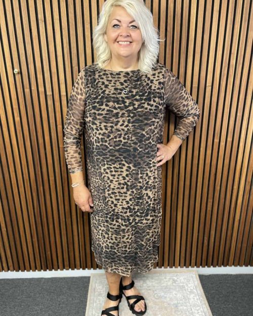 Only Forest Kjole Boatneck Leopard Print M/Mesh BM: S:120 M:130 L:140 XL:150 Lg:115 Vejl.349,95