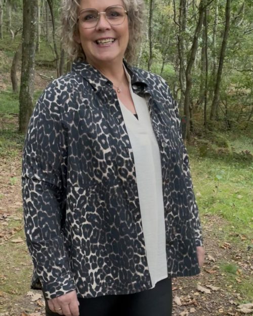 Cassiopeia Amirana jakke leo BM: S:125 M:135 L:145 Xl:155 Lg:75/85 Vejl.449,-