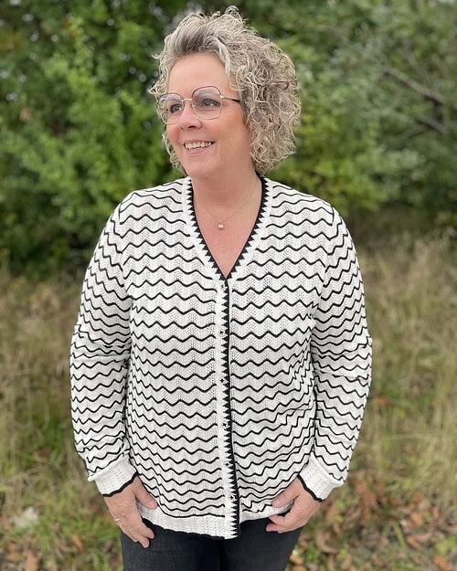 Cassiopeia Ritane Strik Cardigan M/Zigzag Off-White Combi BM: S:120 M:130 L:140 XL:150 Lg:75 Vejl.349,-