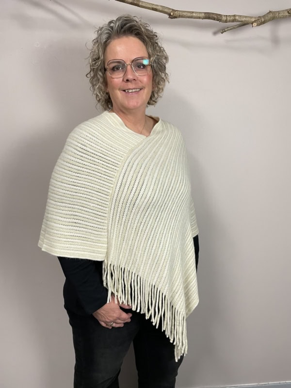 Vanting Strik Poncho M/Glimmer Off-White ONE SIZE Vejl. 269,95 - Billede 2