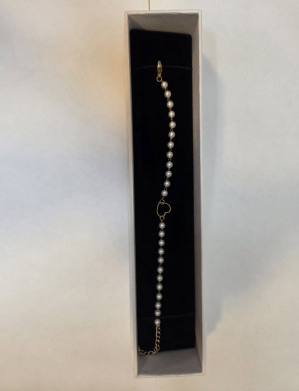 Vanting armbånd i forgyldt kirurgisk stål m/perler og hjerte Vejl. 149,95