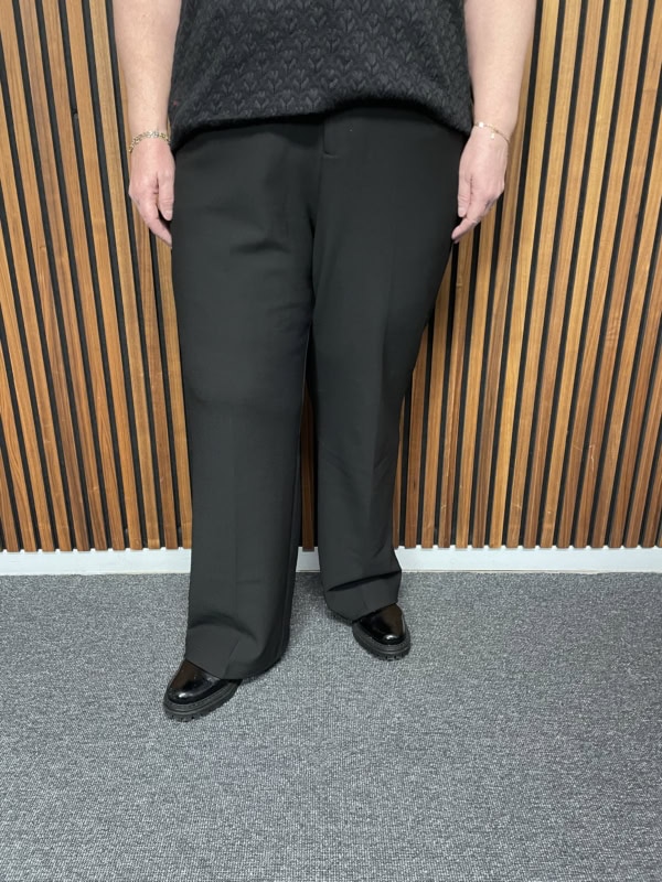 Only Nyra Straight Pant Sort Skl:80 Vejl. 349,95 - Billede 2