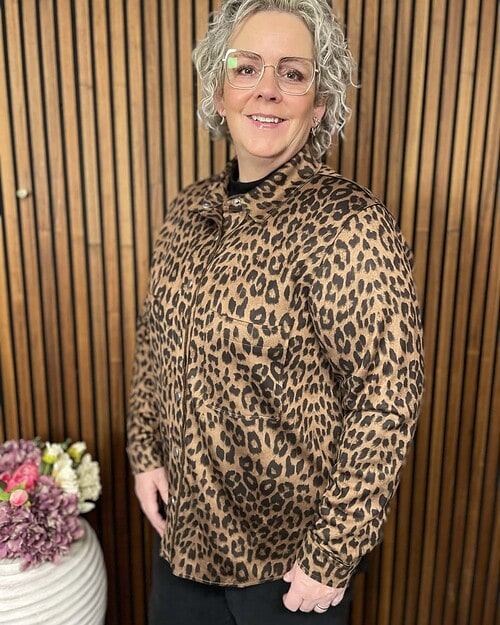 Only Tiki Fauxsuede Skjorte Jakke Brun Leopard BM: 42:120 44:125 46:130 48:135 50:140 52:145 54:150 Lg:77 Vejl. 379,95