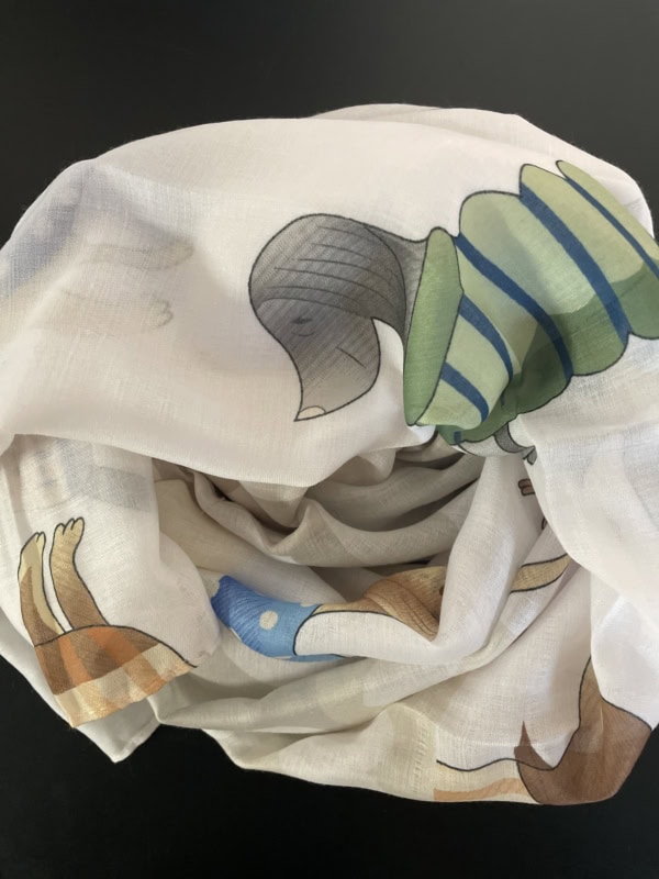 Vanting tørklæde beige m/hunde Vejl. 149,95