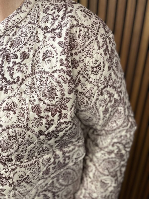 Only Hallie Quilted Jakke M/Print Creme/Brun BM: S:120 M:130 L:140 XL:150 Lg:60 Vejl. 559,95 - Billede 2