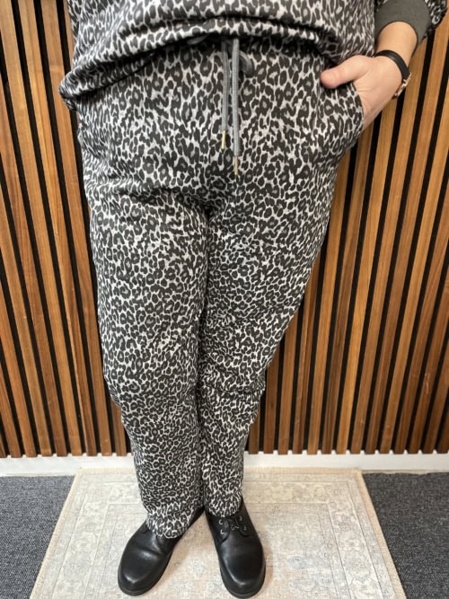 Cassiopeia Kirana leopard buks grå combi skl:75 Vejl.399,-