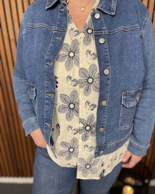 Alternative view of Only Madison Denim Jakke Medium Blue Bm: 42:115 44:120 46:125 48:130 50:135 52:140 54:145 Lg:65 Vejl.379,95