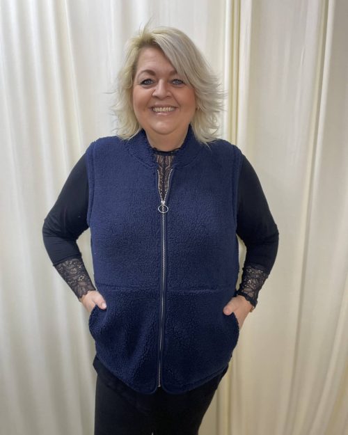 Alternative view of Wasabi Nettie 1 Bamse Vest M/Lynlås Navy BM: S:130 M:140 L:150 XL:160 LG:70 Vejl. 299,95