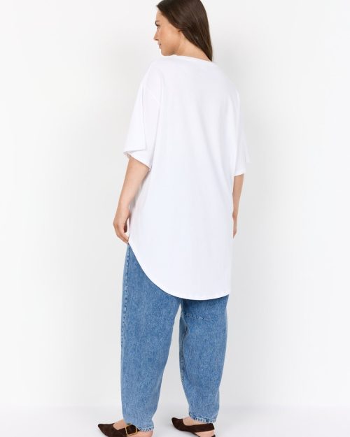 Alternative view of Wasabi Verona 9 Lang T-Shirt Tunika Hvid M/Lomme BM: 34:100 36:105 42:120 44:125 46/48:135 50/52:145 54/56:155 Lg:85/90 Vejl. 349,95