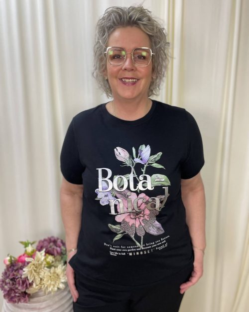 Only Payton T-Shirt M/Blomster Print Sort BM: S:120 M:130 L:140 XL:150 Lg:70