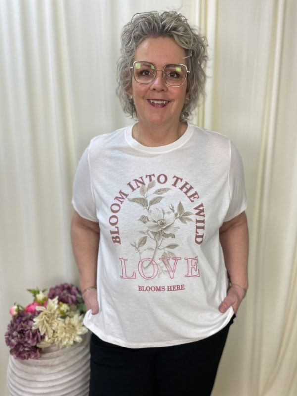 Only Payton T-Shirt M/Blomster Print Hvid BM: S:120 M:130 L:140 XL:150 Lg:70