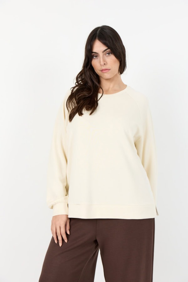 Wasabi Sabina 82 Bluse/Sweatshirt M/Modal Creme BM: 40:120 42:125 44:135 46/48:145 50/52:155 54/56:160 Lg:70 Vejl.299,95