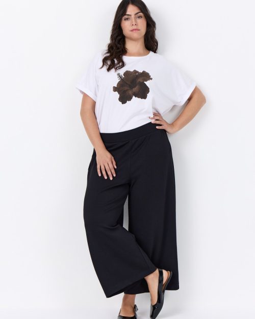 Alternative view of Wasabi Helene 1 T-Shirt Hvid M/Brun Blomster BM: 44:125 46/48:135 50/52:145 54/56:155 Lg:75 Vejl. 169,95