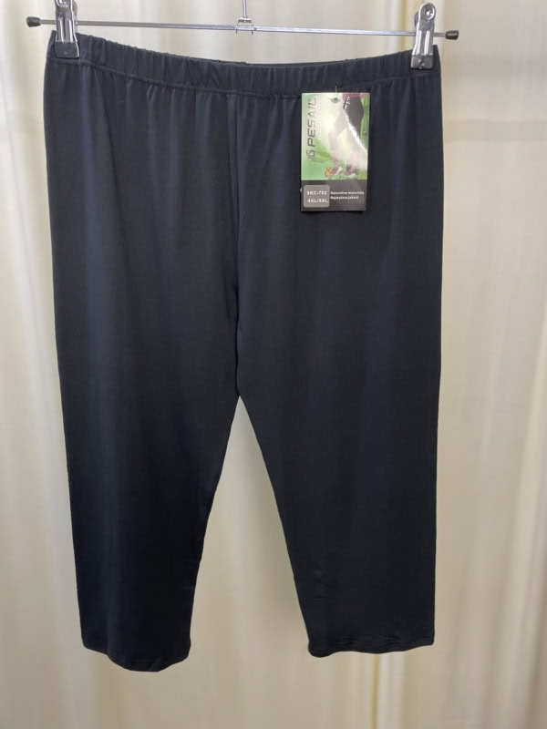 Bamboo Capri Leggings Sort 2-3XL=42/44   4-5XL=46/48 Vejl. 149,00