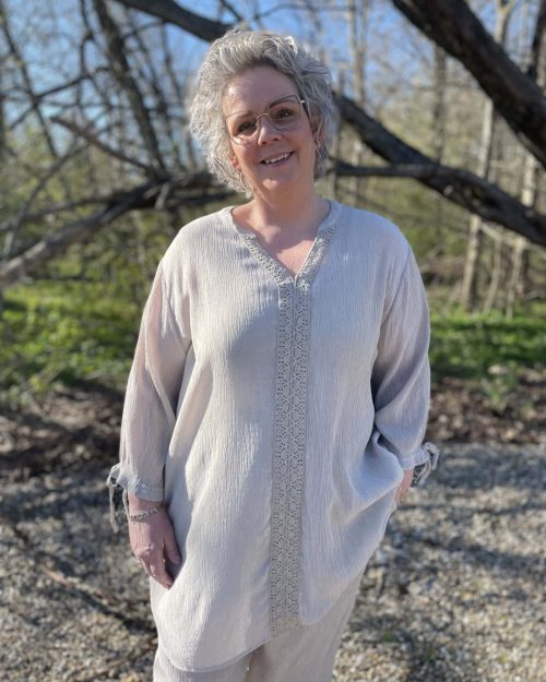 Alternative view of Cassiopeia Tonella Tunic stone BM: S:140 M:150 L:160 XL:170 LG:95 Vejl. 419,-