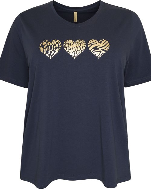 Cassiopeia Letilla T-Shirt M/Hjerter Navy Combi BM: S:120 M:130 L:140 XL:150 LG:75 Vejl. 250,-