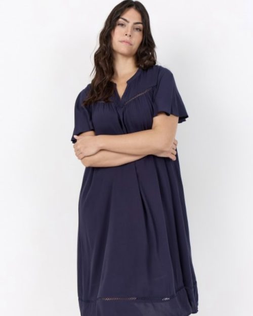 Wasabi Sia 49 kjole navy BM: 42:120 44:130 46/48:140 50/52:150 54/56:160 LG:117 Vejl. 449,95