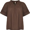 Cassiopeia Livnette Bluse Kortærmet M/Broderi Brun BM: S:120 M:130 L:140 XL:150 Lg:75 Vejl. 400,-