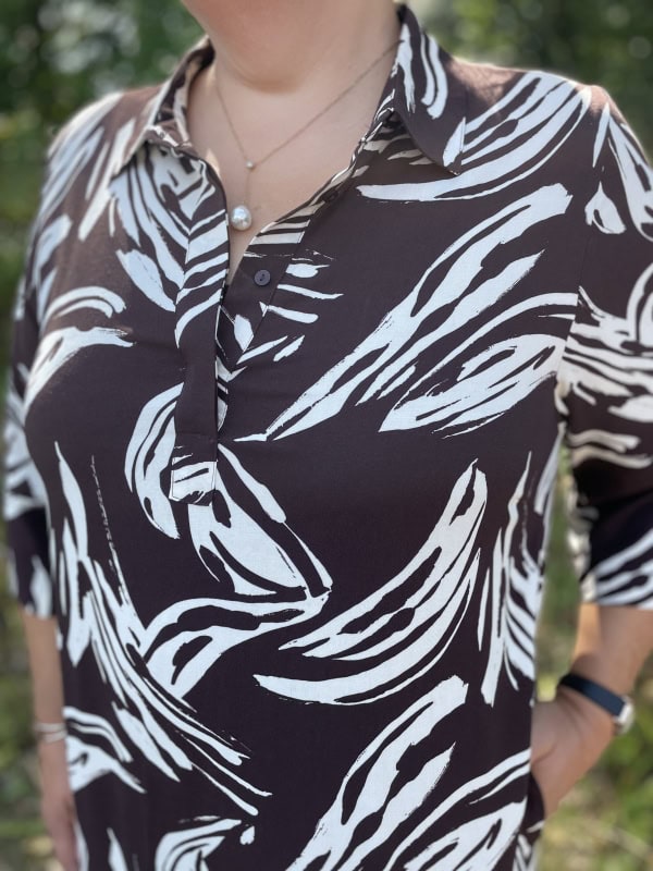 Wasabi Juliette 3 Tunic A-Form M/Print Chocolate Plum-Mørk Brun/Creme B: 44:125 46/48:135 50/52:145 54/56:155 LG:95 Vejl. 399,95 - Billede 3