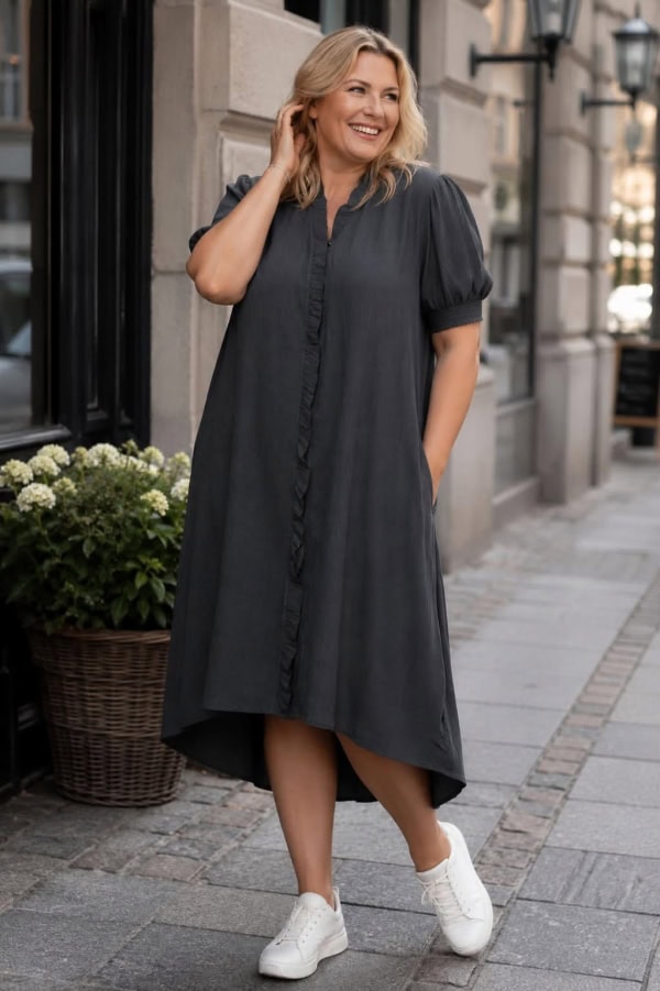 Cassiopeia Kirsella Kjole Sort BM: S:130 M:140 L:150 XL:160 LG: 100/115 Vejl. 349,-
