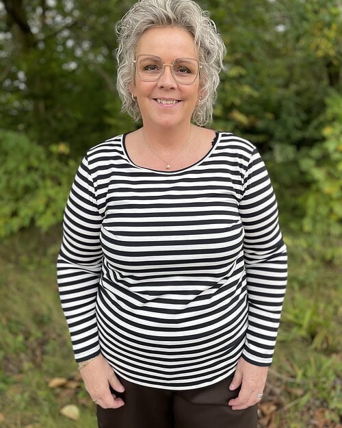 Only Chili Langærmet Stribet Basis Bluse Sort/Råhvid LG:70 Vejl. 159,95