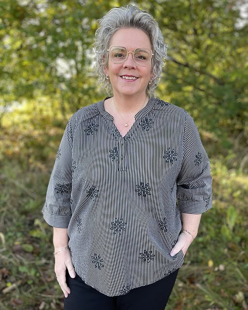Alternative view of Cassiopeia Elissa Stribet Bluse M/Blomster Grey Combi BM: S:125 M:135 L:145 XL:155 LG:70/75 Vejl. 349,-
